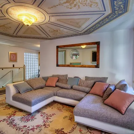 Farmaki Residence, Plaka-2